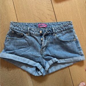 Edikted Classic Denim Shorts